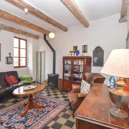 Pet Friendly In With Kitchen * Castel Vittorio