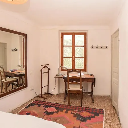 Pet Friendly In With Kitchen * Castel Vittorio
